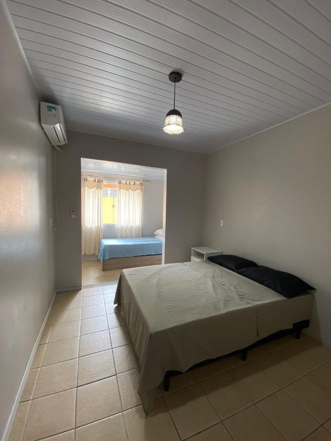 Villa Casa Entre Dois Mares - Casa Laranja Bombinhas Esterno foto